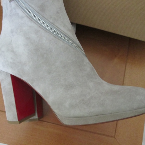 Christian Louboutin Veau Velours Birgitta 100 Zip Ankle Bootie, Size 38.5 - NWT - Picture 7 of 10